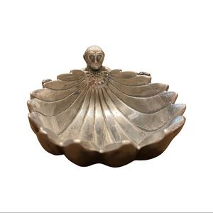 Arthur Court 2003 Monkey nut dish